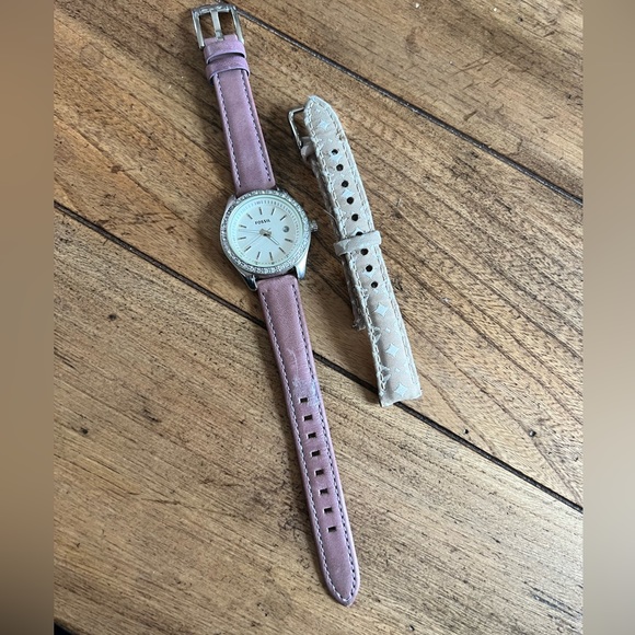 FOSSIL Women’s Interchangeable Watch- Stainless Steel Face with 2 Bands - Picture 2 of 8